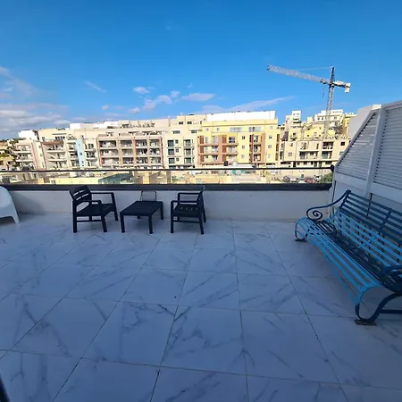 Marsascala New & Modern Penthouse
